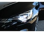 Opel Astra 1.6 Turbo Innovation | Panoramadak | Navigatie | Camera | Alcantara | Matrix LED | Cruise control | Stoel- en stuur verwarming |