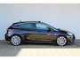 Opel Astra 1.6 Turbo Innovation | Panoramadak | Navigatie | Camera | Alcantara | Matrix LED | Cruise control | Stoel- en stuur verwarming |