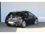 Opel Astra 1.6 Turbo Innovation | Panoramadak | Navigatie | Camera | Alcantara | Matrix LED | Cruise control | Stoel- en stuur verwarming |