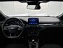 Ford Focus Wagon 1.0 EcoBoost ST Line Business | Elektrisch inklapbare Trekhaak | Cruise Control | Parkeersensoren voor en achter | Navi |