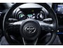 Toyota Yaris 1.5 Hybrid Dynamic NAP 1e eigenaar camera lane-assist stuurbediening Navigatie DAB climate-controle bleutooth botsbeveiliging electrisch-pakket