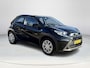 Toyota Aygo X 1.0 VVT-i MT Play **ADAPTIEF CRUISE CONTROL/ PARKEERCAMERA/ AIRCO**