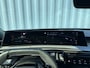 Peugeot E-3008 Allure 73 kWh 11 kwh lader | 360 camera | Adeptieve cruise control | Keyless start | Draadloze lader | Warmtepomp | SOH 91,9%