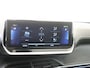 Peugeot e-2008 EV Allure 50 kWh | Automaat | navigatiesysteem full map |airco automatisch | Apple Carplay/Android Auto | cruise control | kunstlederen/stof bekleding | LED koplampen | lichtmetalen velgen 17" |