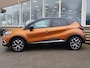 Renault Captur 0.9 TCe LIMITED + STOELVERW. | DAB | NAVIGATIE | CRUISE | 17 INCH | ZWART DAK | PRIVACY GLASS