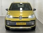 Volkswagen Up! 1.0 BMT cross up! STOELVERWARMING | PARKEERCAMERA | STOERE ZUINIGE AUTO!