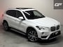 BMW X1 sDrive20i Sport Pano Leer H/K HUD Sfeerverl NAP