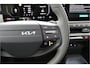 Kia EV3 Plus Advanced 81.4 kWh - Schuif-/kanteldak - Lederenbekleding - Stoel / Stuurwielverwarming - Fabrieksgarantie tot 12-2032 of 150.000 km