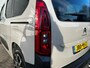 Citroën Berlingo 1.2 PureTech 130pk S&S EAT8 Shine | Parkeer Sensoren voor+achter | Achteruitrijcamera | Climate Control | Panoramadak |