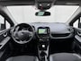 Renault Clio TCe 90 Intens Stoelverwarming  / Parkeersensoren achter / Navigatiesysteem full map / Lichtmetalen velgen 16" / allseason banden / Cruise control / Automatische airco