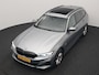 BMW 3-Serie Touring 320e Sportline FACELIFT Plug In Hybrid Dealer O.H PHEV | Panodak | Widescreen Navi | Harman Kardon | Camera | Keyless | Stuurverwarming | Apple Carplay | BLIS |