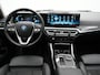 BMW 3-Serie Touring 320e Sportline FACELIFT PHEV Dealer O.H | Panodak | Widescreen Navi | Harman Kardon | Camera | Keyless | Stuurverwarming | Apple Carplay | BLIS | Plug In Hybrid