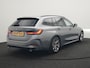 BMW 3-Serie Touring 320e Sportline FACELIFT Plug In Hybrid Dealer O.H PHEV | Panodak | Widescreen Navi | Harman Kardon | Camera | Keyless | Stuurverwarming | Apple Carplay | BLIS |