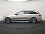 Mercedes-Benz C-klasse Estate 300 e Business Solution AMG Plug In Hybrid 320pk PHEV | Trekhaak af Fabriek | Adaptive Cruise | Alcantara Sportstoelen Verwarmd | Apple Carplay | Camera | BLIS | 18"L.M |