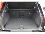 Volvo XC40 T4 Recharge Plus Dark | Stoelverwarming | Trekhaak | Parkeercamera| H/K | Keyless | Glossy Black