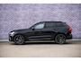 Volvo XC60 2.0 T6 Plug-in hybrid AWD Ultra Black Edition | Trekhaak | Adaptieve Cruise Control | Panoramadak | Harman Kardon Audio | Parkeercamera |  Stoel-/Stuurverwarming | Dodehoek Detectie |