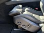 Volvo XC60 2.0 T6 Plug-in hybrid AWD Ultra Black Edition | SOH: 100% | 22"velgen | Trekhaak | Adaptieve Cruise Control | Panoramadak | Harman Kardon Audio | Parkeercamera |  Stoel-/Stuurverwarming | Dodehoek Detectie |