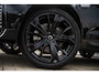 Volvo XC60 2.0 T6 Plug-in hybrid AWD Ultra Black Edition | Trekhaak | Adaptieve Cruise Control | Panoramadak | Harman Kardon Audio | Parkeercamera |  Stoel-/Stuurverwarming | Dodehoek Detectie |