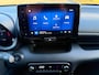Toyota Yaris 1.5 Hybrid 130 Executive Apple CarPlay Bi-Tone