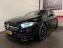 Mercedes-Benz A-klasse 200 AMG Pano, Cruise Control, Sfeerverlichting, Stoelverwarming, Burmester, Achteruitrijcamera, LED, Airco