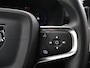Volvo XC40 Recharge Core | Trekhaak | Navigatie | Parkeercamera | Stoelverwarming | Cruise Control Adaptief |