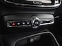 Volvo XC40 Recharge Core | Trekhaak | Navigatie | Parkeercamera | Stoelverwarming | Cruise Control Adaptief |