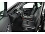 Land Rover Range Rover Evoque 1.5 R-Dynamic SE (STOELVERWARMING, CAMERA, LANE-ASSIST, ELEKTR STOELEN, SENSOREN)