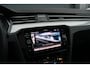 Volkswagen Passat Variant 1.4 TSI PHEV GTE Business | Pano | Trekhaak | Camera |