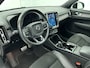 Volvo XC40 Recharge P8 AWD R-Design Navigatie | Camera | Pano-dak | Trekhaak wegklapbaar