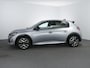 Peugeot 208 GT | Armsteunen op de voorportieren bekleed met kunstleder met groen sierstiksel (GT-Line) | Climate Control | Dashboard en deurpanelen in kunststof met carboneffect