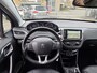 Peugeot 2008 1.2 PureTech Allure, panorama dak, navi, distributie van 2025.