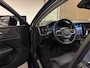 Volvo V60 T6 AWD Recharge Ultra Dark | Trekhaak | Schuifdak | Head-Up Display | Harman Kardon | Adaptieve Cruise Control | Stoelverwarming voor+achter | Stuurwielverwarming | Full LED Meesturende koplampen | Parkeercamera | Pilot Assist | BLIS Dode Hoek Detectie | Elektrische voorstoelen geheugen | Lederen bekleding | Zitting verlenging voorstoelen | Lederen dashboard | 18 Inch | Google Infotainment | Keyless Drive | Parkeersensoren voor+achter | Privacy Glass | Elektrisch bedienbare achterklep | DAB Radio | Apple Carplay/Android Auto | Volvo On Call met mobiele App functie | Denim Blue Metallic |
