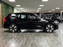 Volvo XC60 T6 AWD Recharge Ultra Dark | Head-Up Display | Harman Kardon | Adaptieve Cruise Control | Stoelverwarming voor+Achter | Stuurwielverwarming | Full LED Meesturende koplampen | Pilot Assist | BLIS Dode Hoek Detectie | Schuifdak | 20 Inch | Parkeercamera | Elektrische voorstoelen geheugen | Lederen bekleding | Zitting verlenging voorstoelen | Lederen dashboard | Google Infotainment | Keyless Drive | Parkeersensoren voor+achter | Elektrisch bedienbare achterklep | DAB Radio | Apple Carplay/Android Auto | Draadloos telefoon opladen | Volvo On Call met mobiele App functie | Onyx Black Metallic |