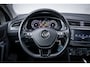 Volkswagen Tiguan 2.0 TSI 180pk 4Motion Highline I Pano-dak I Stoelmassage I 1e-eig I NL-auto I Dealer-onderhouden