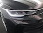 Volkswagen Golf 1.5 eHybrid Life Edition 204 pk Automaat (DSG) | Verlengde garantie | Navigatie via App | Parkeersensoren (Park assist) | Achteruitrijcamera |