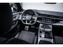Audi Q8 55 TFSI quattro S-line I Panorama I B&O I Luchtvering I Matrix I HuD I Camera I Elek.-trekhaak I Dealer-onderhouden