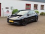 Tesla Model 3 RWD 60 KWH Premium Highland/ Afneembare trekhaak/ Warmtepomp/ LFP accu/ Stoel + stuurwiel verwarming/ Panoramadak/ Origineel NL/ NAP