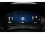 Ford Kuga 2.5 PHEV Titanium | Electrische trekhaak | 2100kg trekgewicht | Winter-pack | 360 camera | Adaptieve cruise | Dodehoek detectie | Led-verlichting | Keyless | Privacy-glass