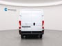Opel Movano L2H2 3,3t 140pk | BPM VRIJ | Achteruitrijcamera | Laadruimtescheidingswand gesloten (zonder Raam) | Lendensteun Stoel voor links