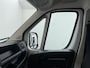Opel Movano L2H2 3,3t 140pk | BPM VRIJ | Achteruitrijcamera | Laadruimtescheidingswand gesloten (zonder Raam) | Lendensteun Stoel voor links