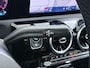 Mercedes-Benz A-klasse 180 Luxury Line Star Edition | Panorama - Schuifdak | Stoelverwarming Voor | DAB+ Radio | Achteruitrij Camera | Privacy Glas Achter