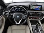BMW 5-Serie 520i High Executive | Luxury Line | Nappaleder | Stoelverwarming | Camera | Sfeerverlichting | 19'' | Full LED | Navigatie | Park Assist | Cruise control | Bluetooth | Climate control