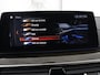 BMW 5-Serie 520i High Executive | Luxury Line | Nappaleder | Stoelverwarming | Camera | Sfeerverlichting | 19'' | Full LED | Navigatie | Park Assist | Cruise control | Bluetooth | Climate control