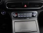 Hyundai Kona Electric EV Premium 64 kWh | SOH 100% | 3 Fase | Stoelventilatie | Leder | Head-Up | Warmtepomp | Camera | Achterbankverwarming | Carplay | Navigatie | Adaptive cruise | Keyless | Parkeerhulp