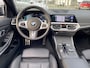 BMW 3-Serie 330e M Sport High Executive / Automaat / NL-Auto / 55.000 Km / Dealer-Onderhouden / Vol-Leder / Schuif-Kanteldak / Head-Up Display / Digitaal Dashboard / LED / DAB / Apple-Carplay&Android-Auto / Navi / Rondom Camera's / Stuur+Stoelverwarming / Flippers / Cruise-Control / Climate-Control / ELKTR-Pakket / PDC / LMV 19'' / ENZ.