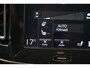 Volvo XC40 1.5 T2 Momentum [ Navi LED Cruise Carplay / Android ]