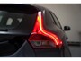 Volvo V40 2.0 T2 Summum [ Navigatie Stoelverwarming Cruise control ]