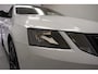 Skoda Octavia 1.5 TSI 150pk Sport Business Aut. [ Panorama Navi PDC Sportstoelen ]