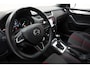 Skoda Octavia 1.5 TSI 150pk Sport Business Aut. [ Panorama Navi PDC Sportstoelen ]