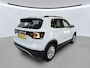 Volkswagen T-Cross 1.0 TSI Life | Navigatie | Parkeersenoren | Privacy Glas | VERWACHT